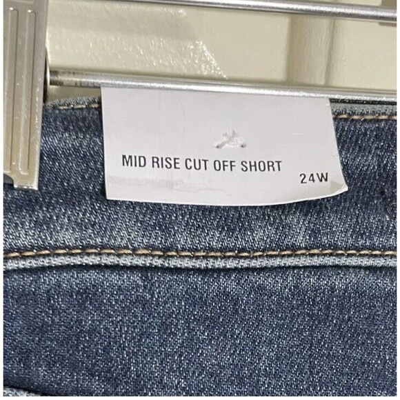 NWT True Religion Women's High rise Mid Cut Off Jean Shorts size 24 - Picture 7 of 8